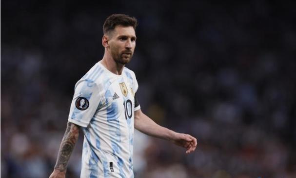 “泰坦尼克”号遇难者怀